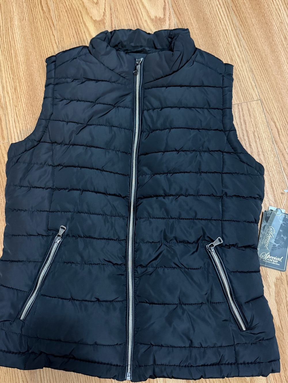 Vintage Black Quilted Puffer Vest with Zip Pockets NWT